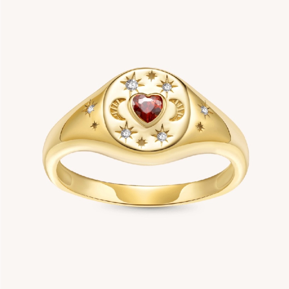 Gnoce Heart Signet Ring